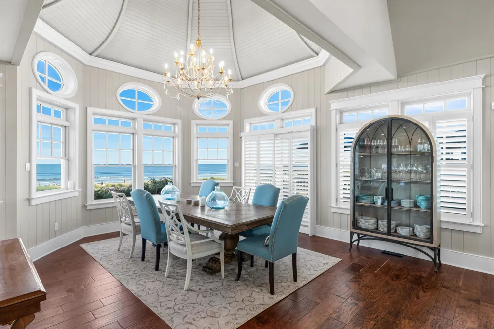 25 100th Street Stone Harbor, NJ 08247
