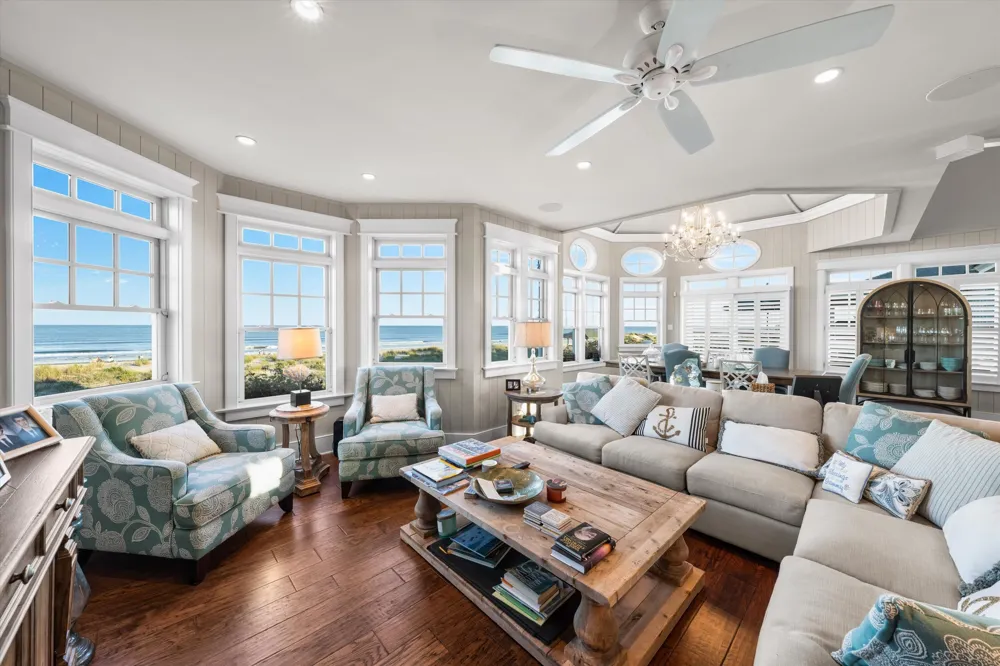 25 100th Street Stone Harbor, NJ 08247