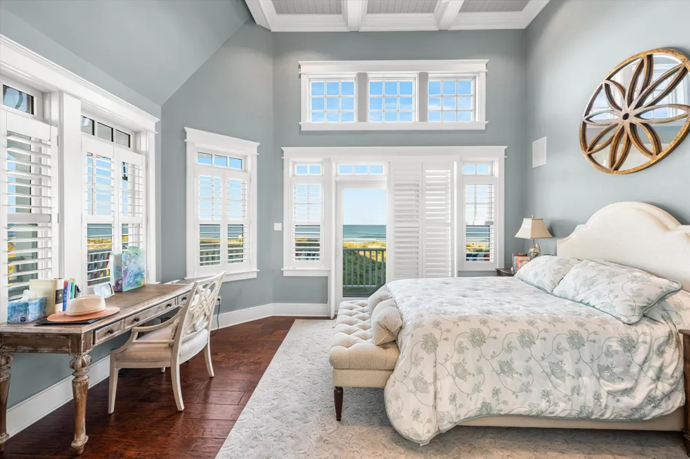 25 100th Street Stone Harbor, NJ 08247
