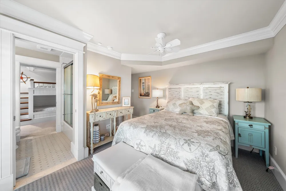 25 100th Street Stone Harbor, NJ 08247