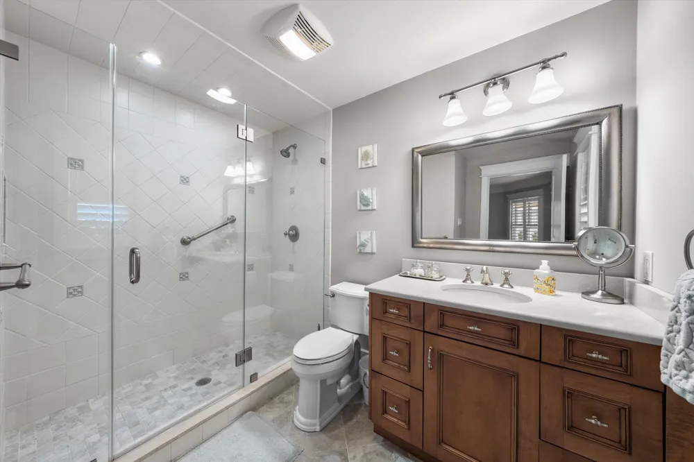 25 100th Street Stone Harbor, NJ 08247
