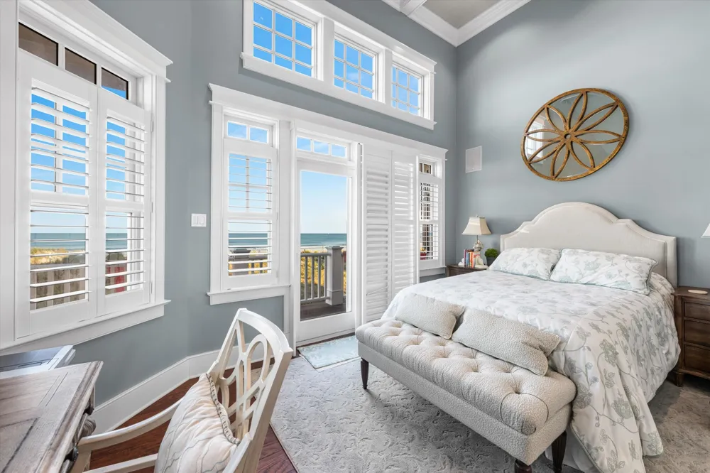 25 100th Street Stone Harbor, NJ 08247