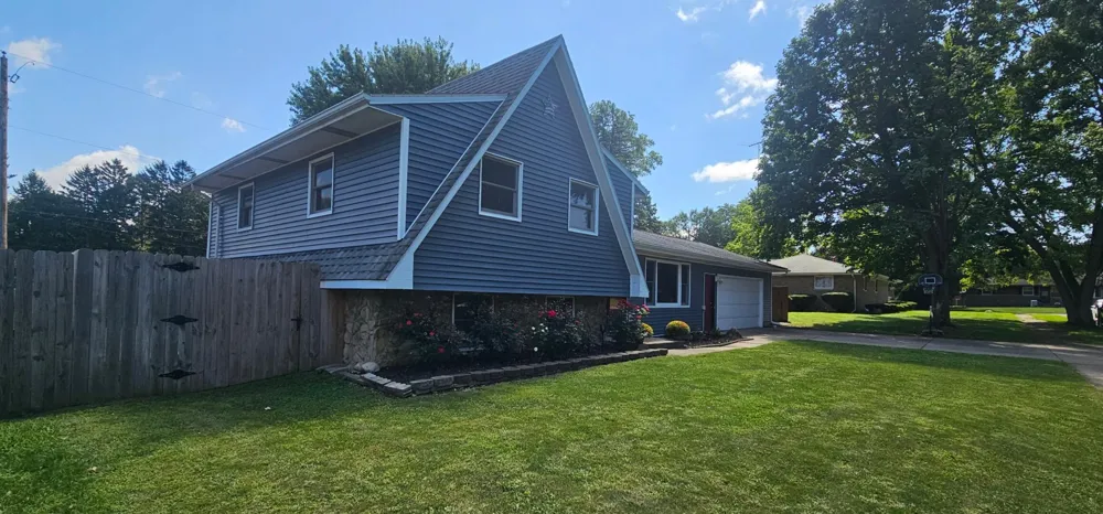 1529 Eisenhower Drive La Porte, IN 46350