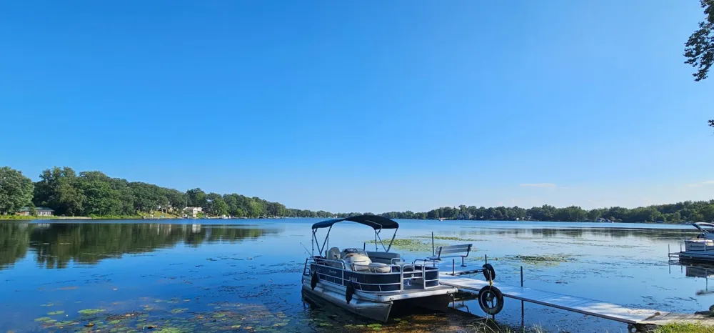 227 Lakeview Drive Walkerton, IN 46574