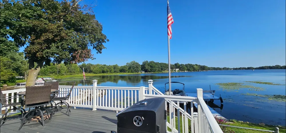 227 Lakeview Drive Walkerton, IN 46574