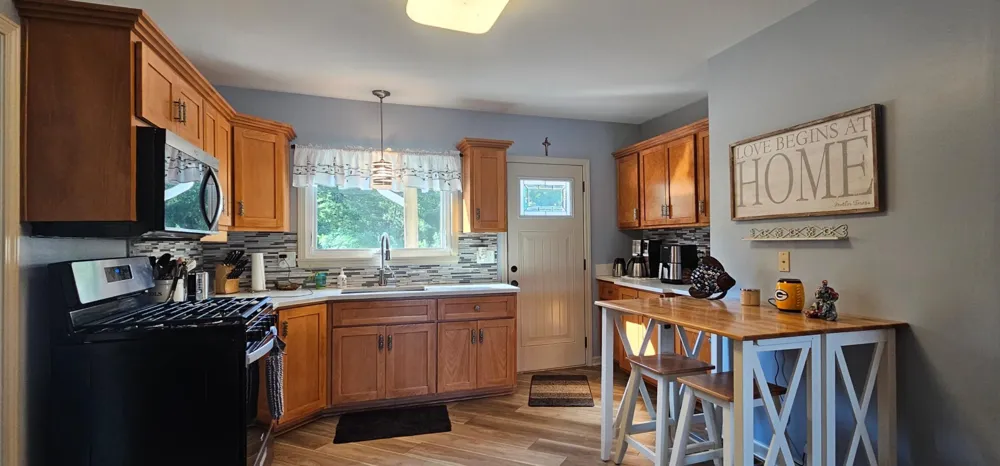 227 Lakeview Drive Walkerton, IN 46574