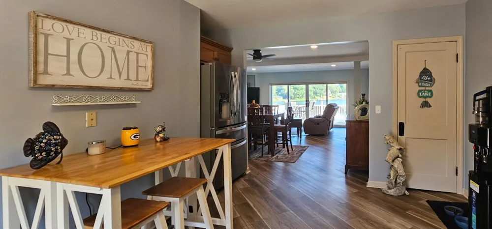 227 Lakeview Drive Walkerton, IN 46574