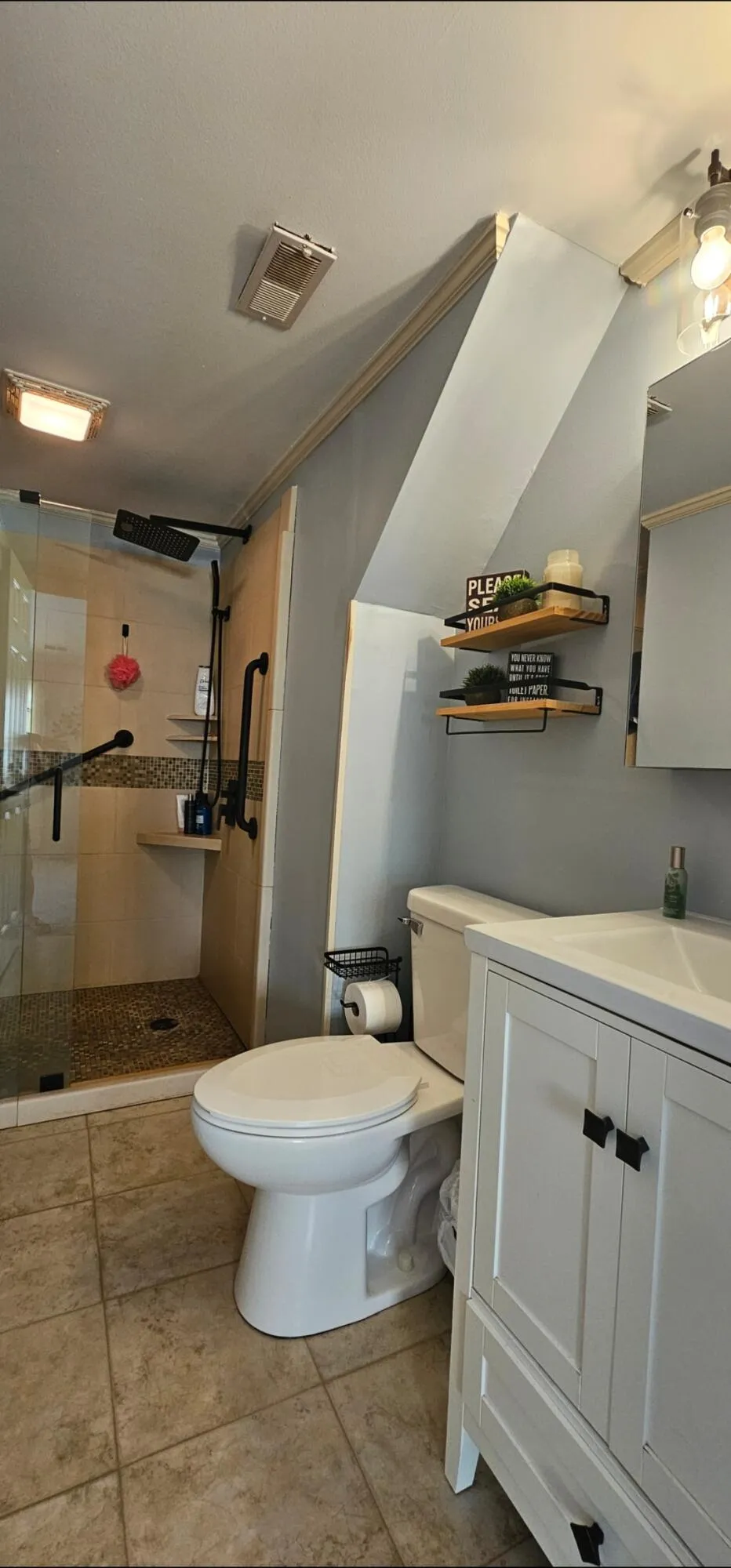 227 Lakeview Drive Walkerton, IN 46574