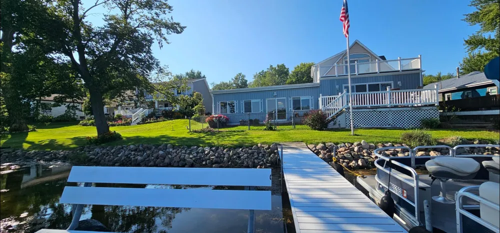227 Lakeview Drive Walkerton, IN 46574