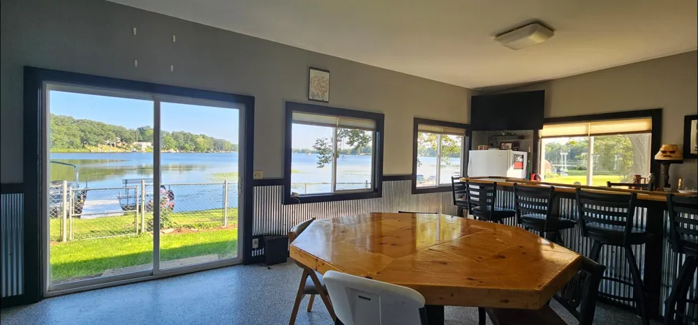 227 Lakeview Drive Walkerton, IN 46574