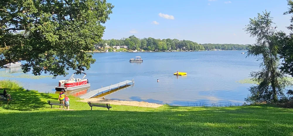 227 Lakeview Drive Walkerton, IN 46574