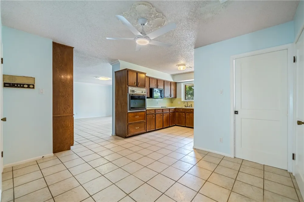 4518 CONGRESSIONAL DRIVE Corpus Christi, TX 78413