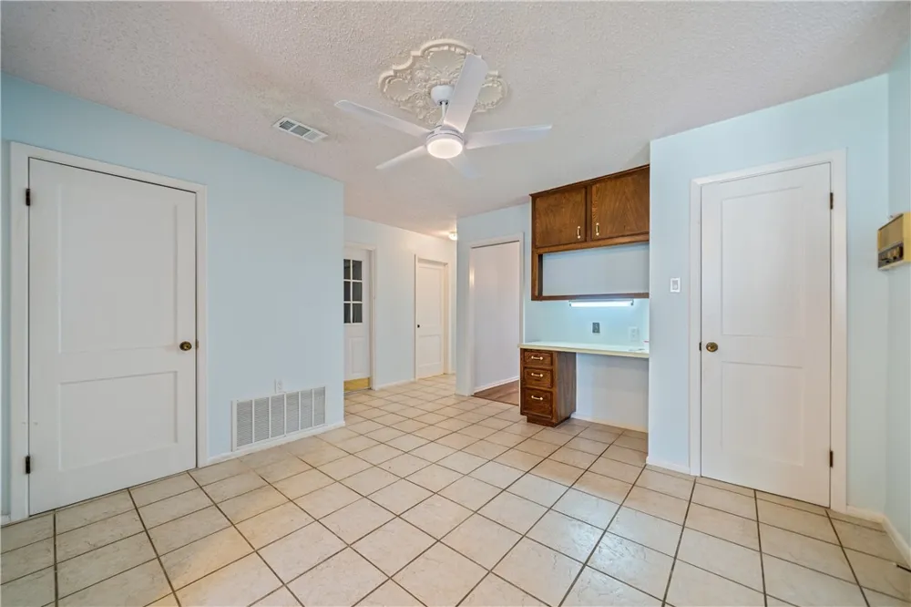 4518 CONGRESSIONAL DRIVE Corpus Christi, TX 78413