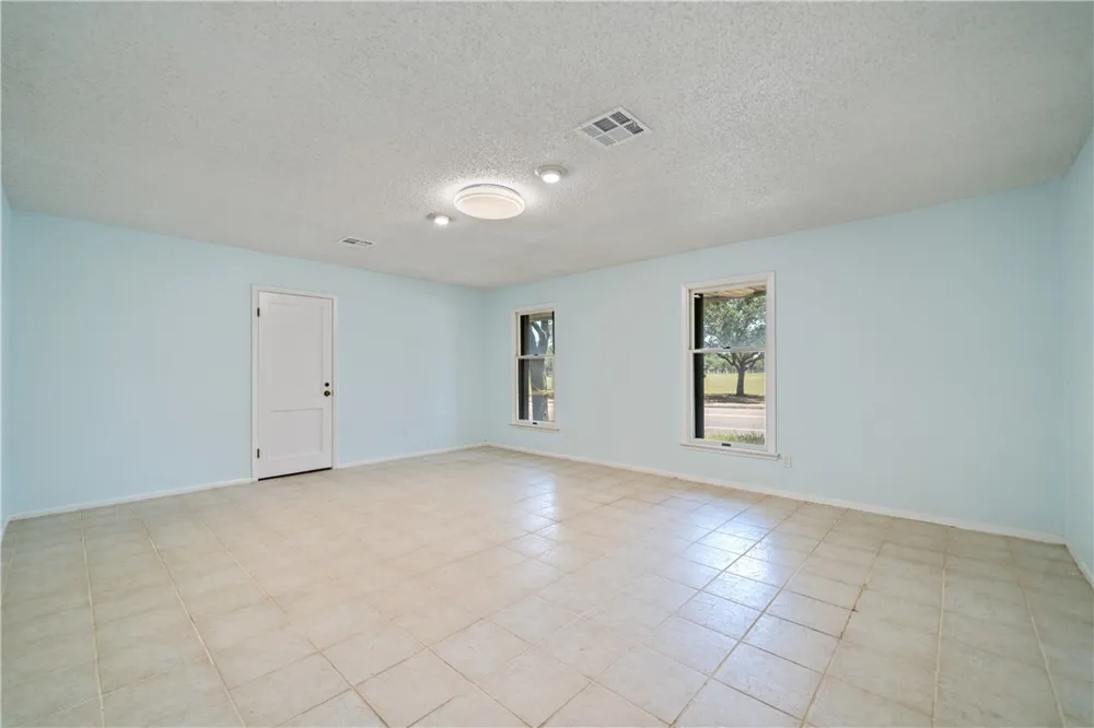 4518 CONGRESSIONAL DRIVE Corpus Christi, TX 78413