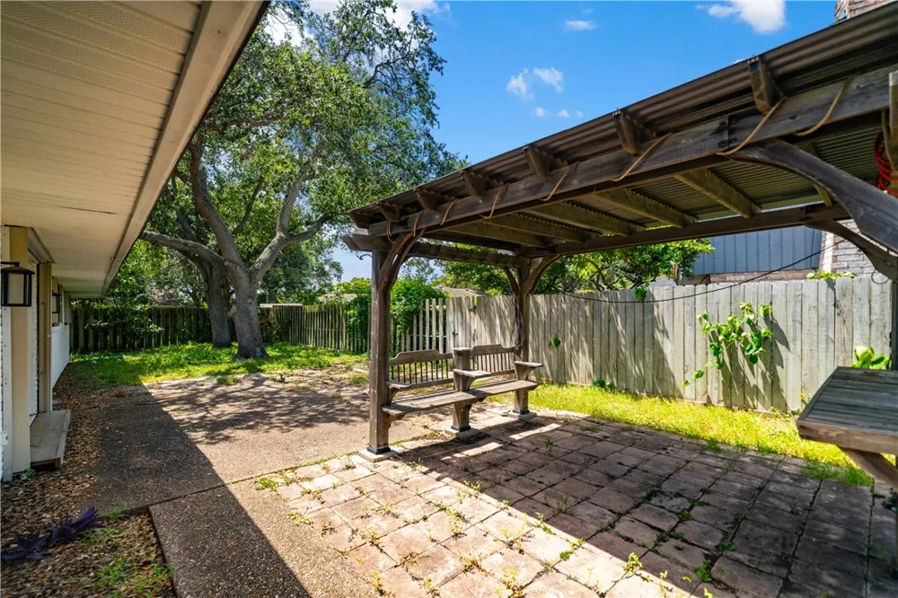 4518 CONGRESSIONAL DRIVE Corpus Christi, TX 78413
