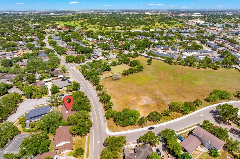 4518 CONGRESSIONAL DRIVE Corpus Christi, TX 78413