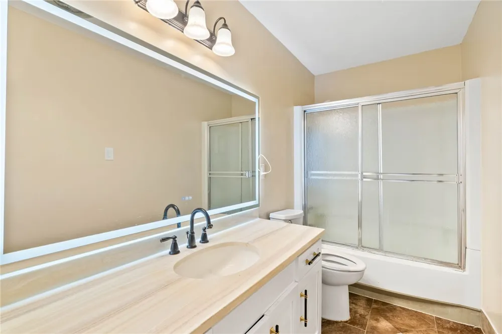 1806 Brazos Drive Corpus Christi, TX 78412