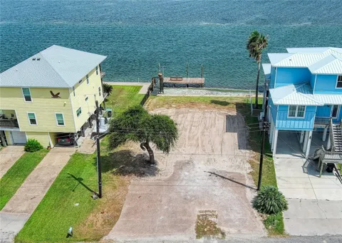 123 Ocean Drive