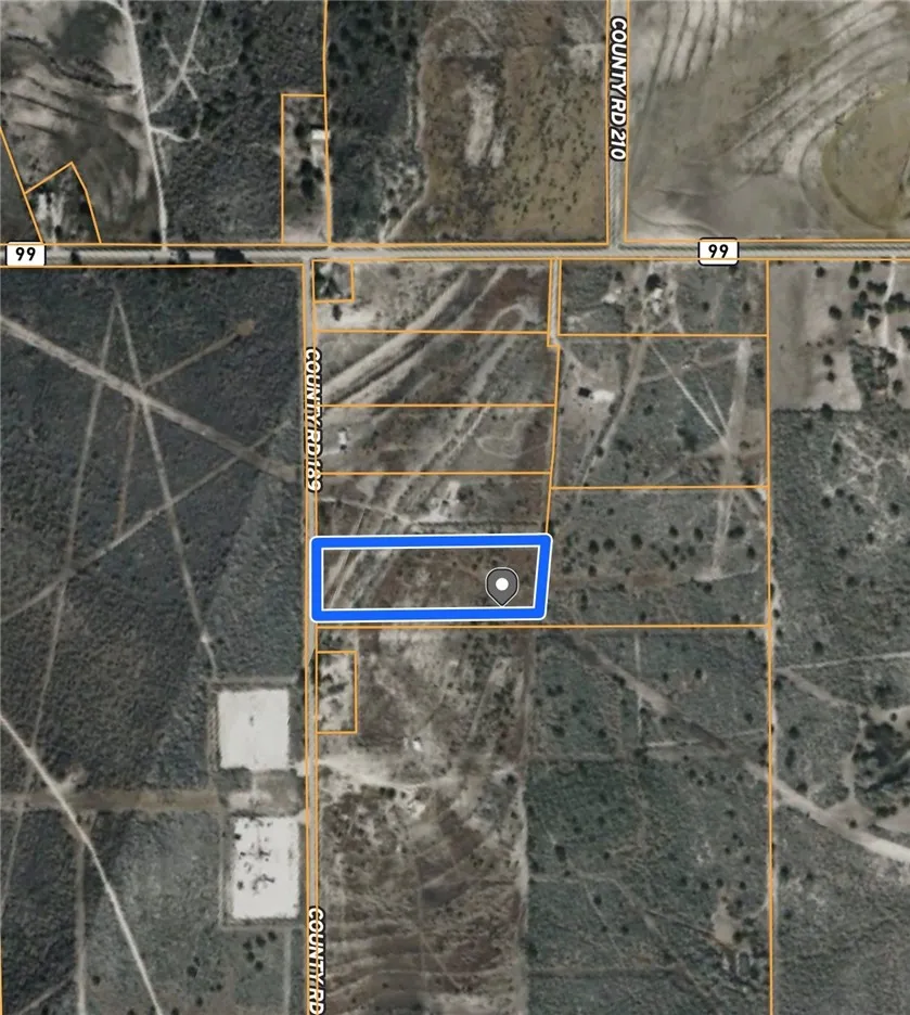3826 CR 189 Karnes City, TX 78118