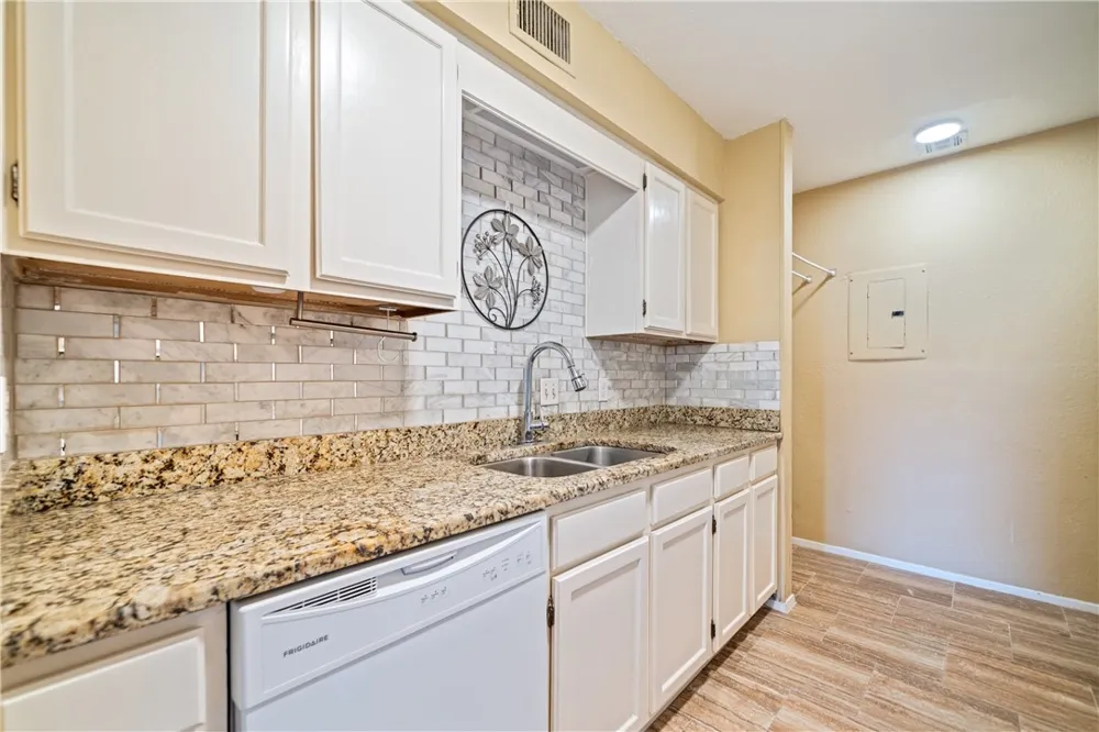 7252 The Mansions Drive #N-3 Corpus Christi, TX 78414