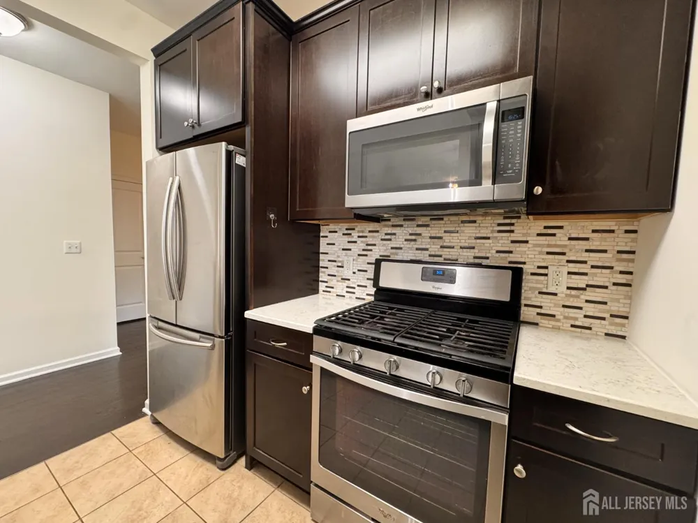618 Strassle Way South Plainfield, NJ 07080
