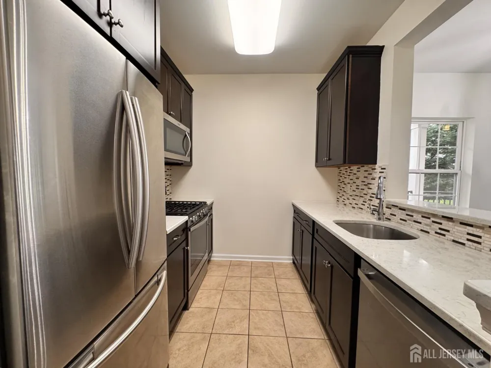 618 Strassle Way South Plainfield, NJ 07080