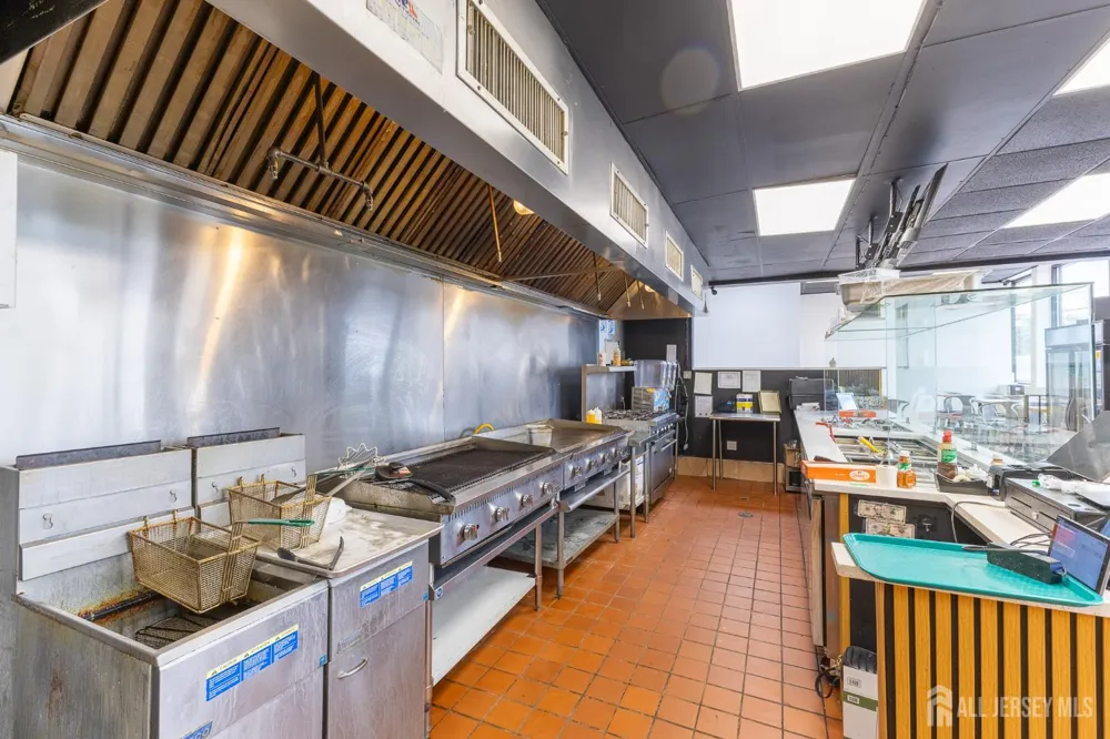 639 Springfield Avenue Berkeley Heights, NJ 07922