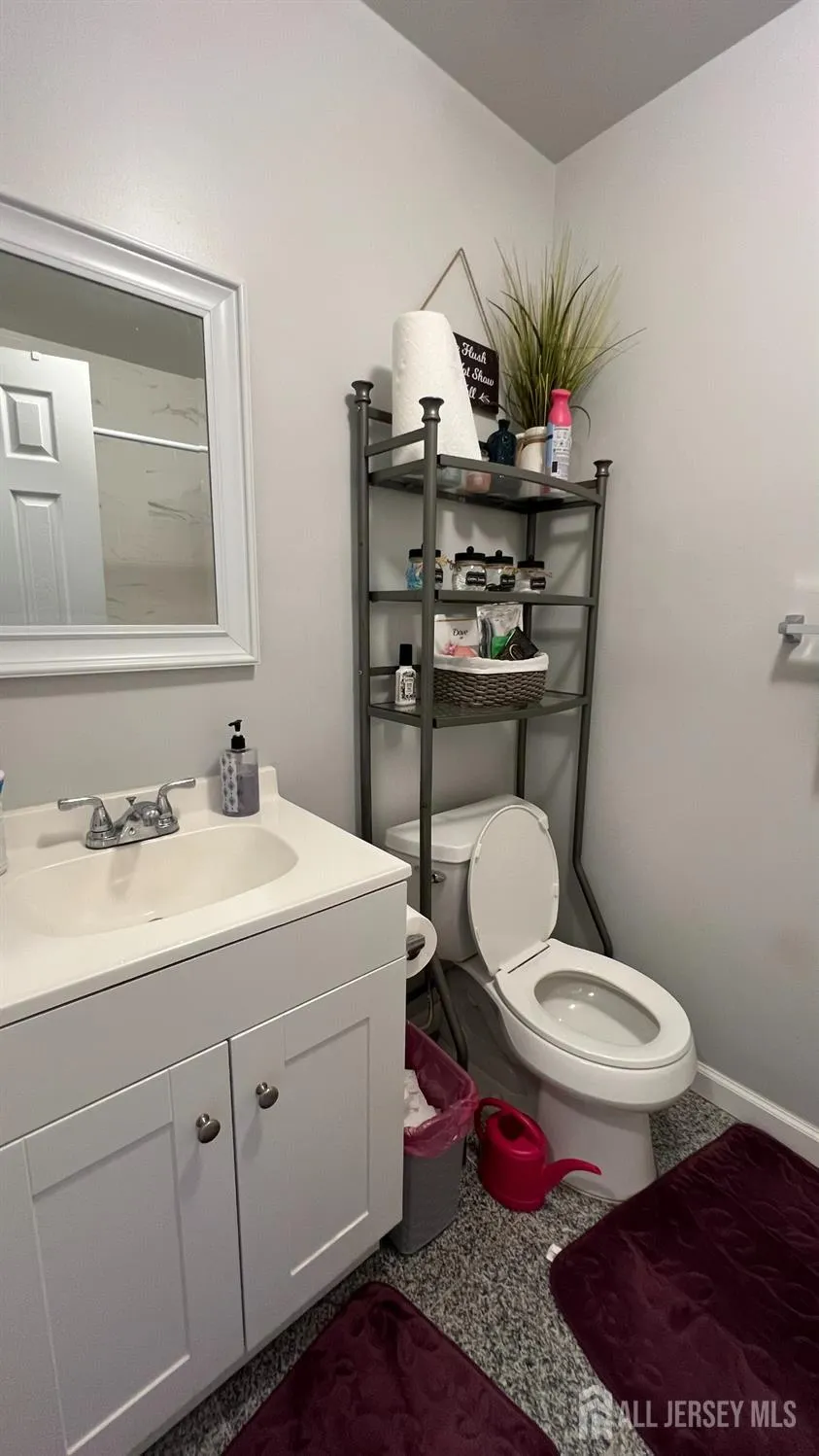 1210 Edison Glen Terrace Edison, NJ 08837