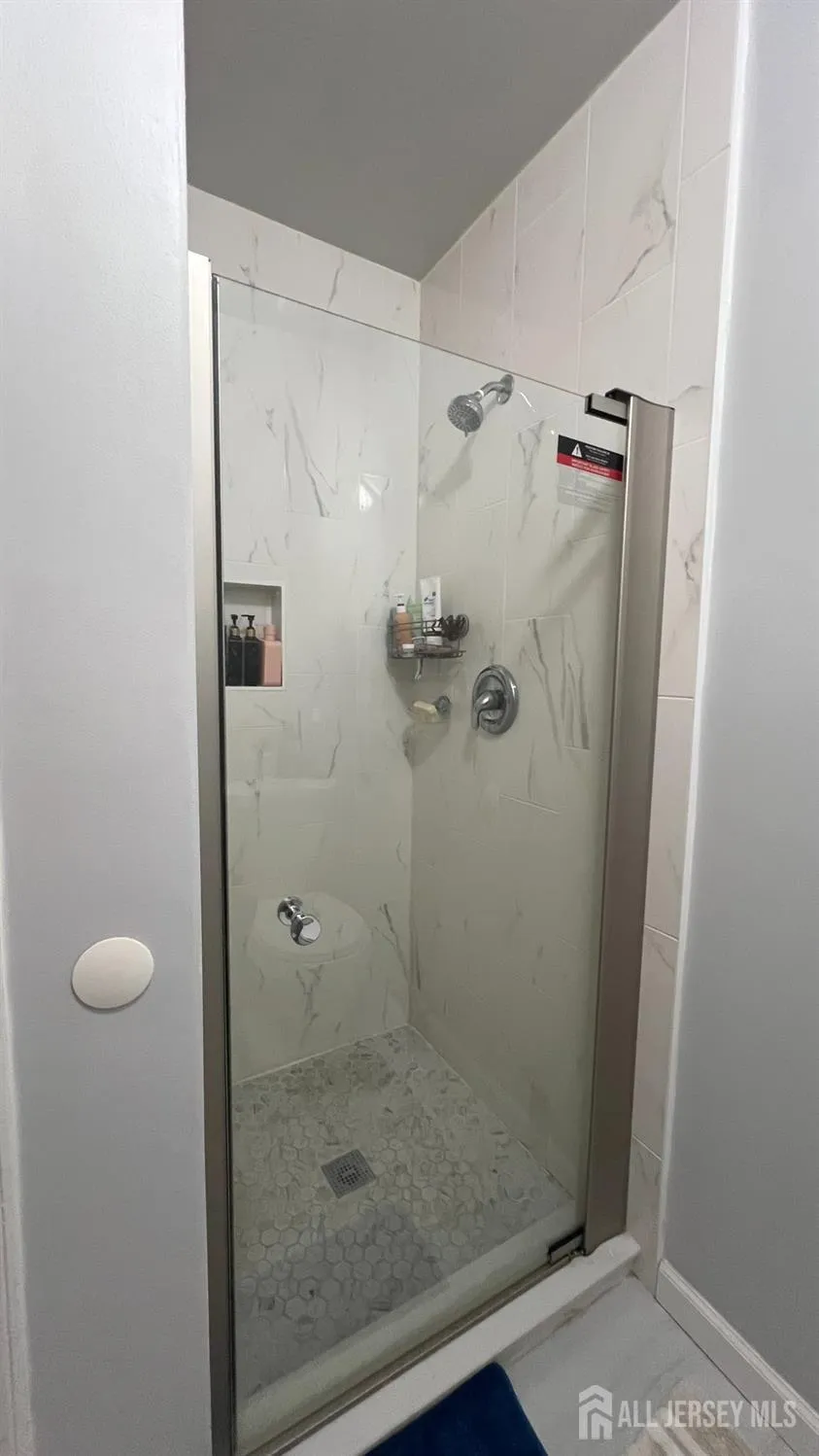 1210 Edison Glen Terrace Edison, NJ 08837