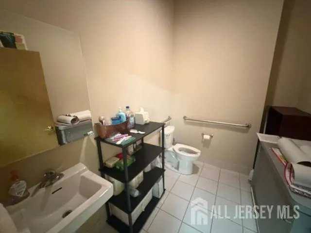 1600 Jersey Avenue #5 North Brunswick, NJ 08902