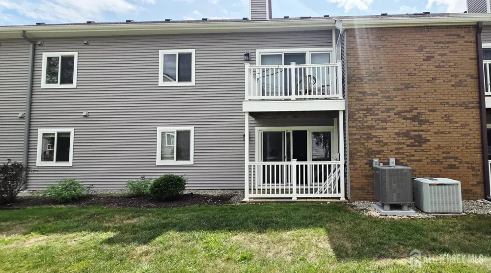 8207 Tamarron Drive Plainsboro, NJ 08536
