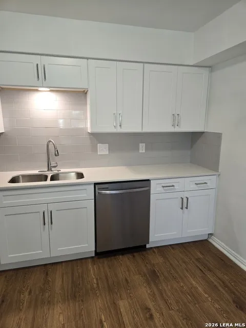 231 W SILVER SANDS DR #5 San Antonio, TX 78216