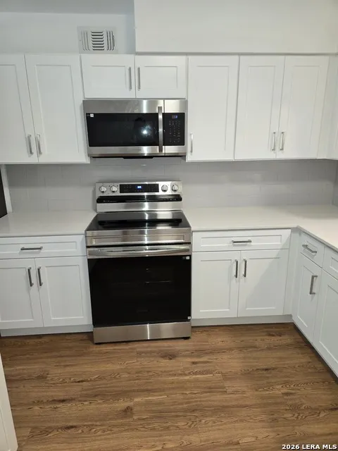 231 W SILVER SANDS DR #5 San Antonio, TX 78216