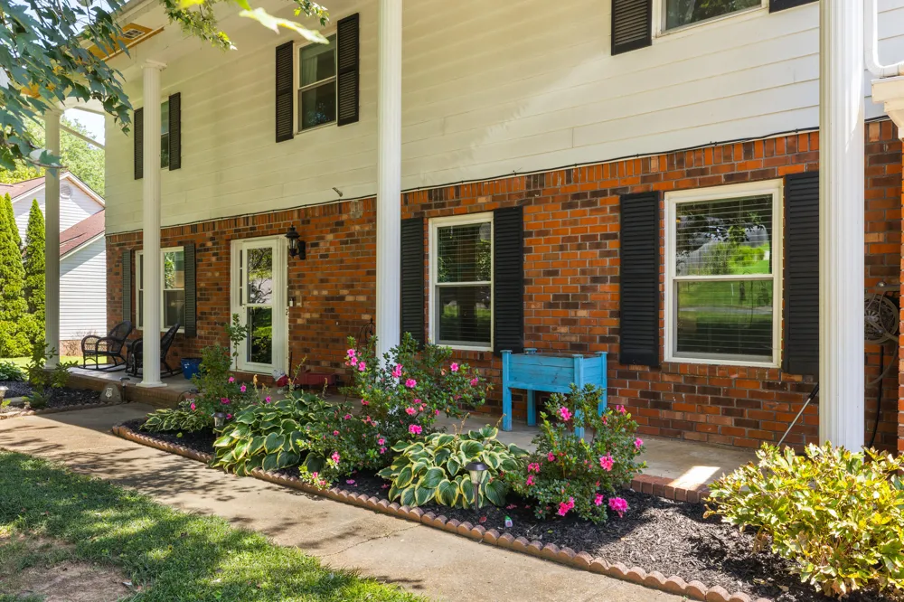 253 Dailey Hill Circle Ringgold, GA 30736