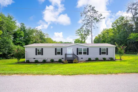 140 Hillcrest Drive