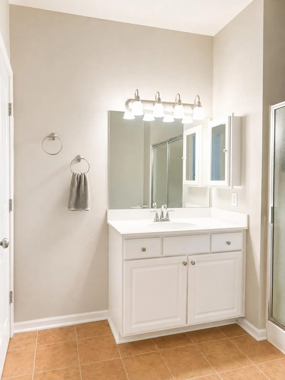 2206 Regency Court Chattanooga, TN 37421