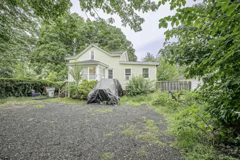 204 N 8th Street