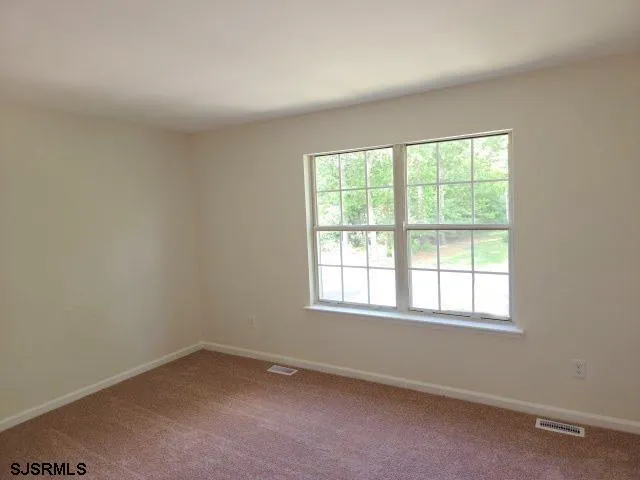 140 Rumson Dr Galloway Township, NJ 08205