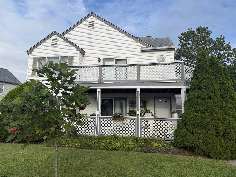 33 Lighthouse Dr Brigantine, NJ 08203