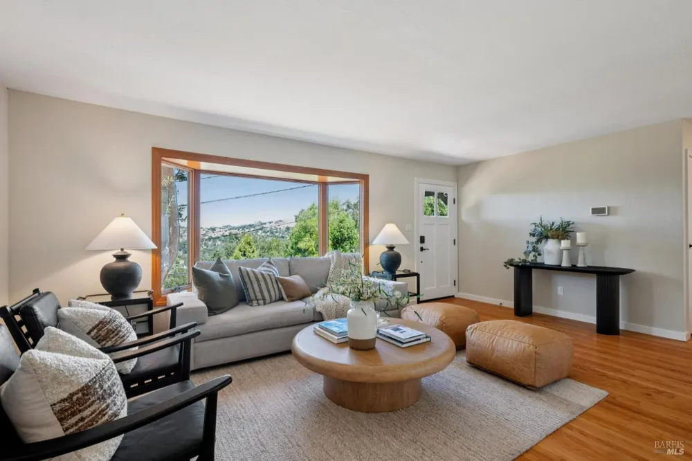 9 Francis Avenue San Anselmo, CA 94960