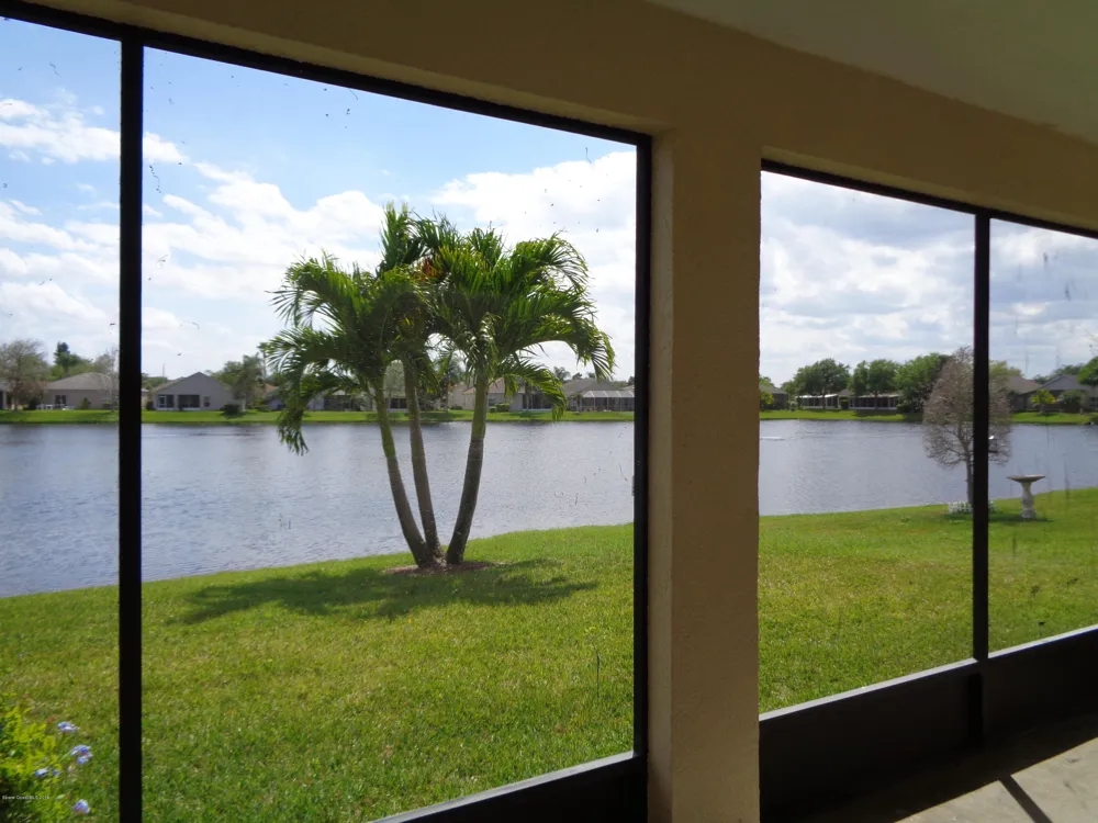 3337 Hoofprint Drive Melbourne, FL 32940
