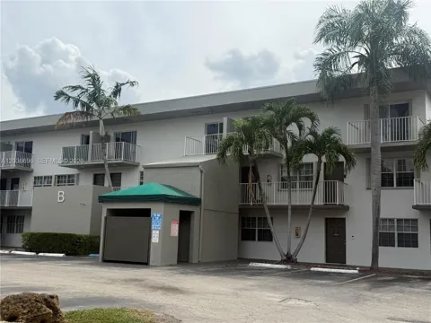 7510 SW 152nd Ave #B202