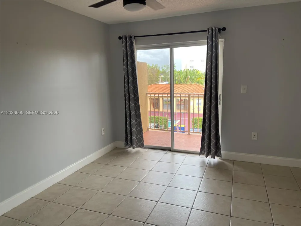 7510 SW 152nd Ave #B202 Miami, FL 33193