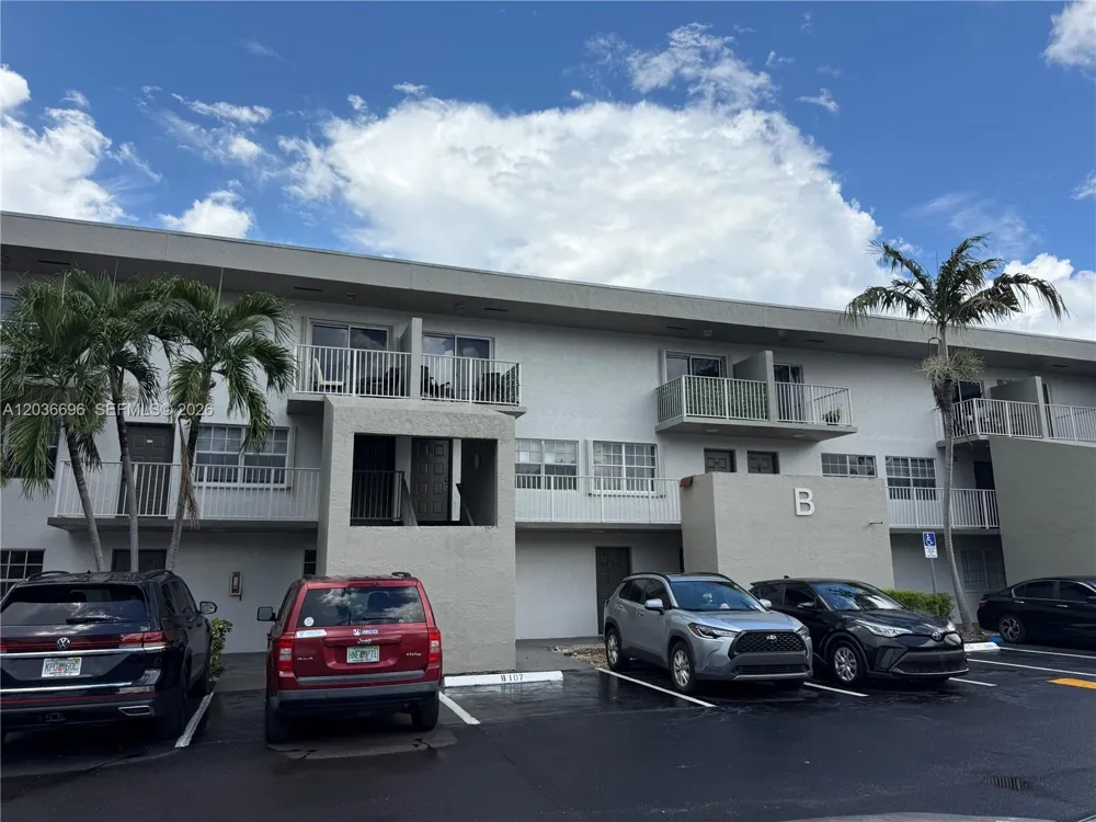 7510 SW 152nd Ave #B202 Miami, FL 33193