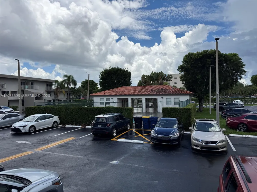 7510 SW 152nd Ave #B202 Miami, FL 33193