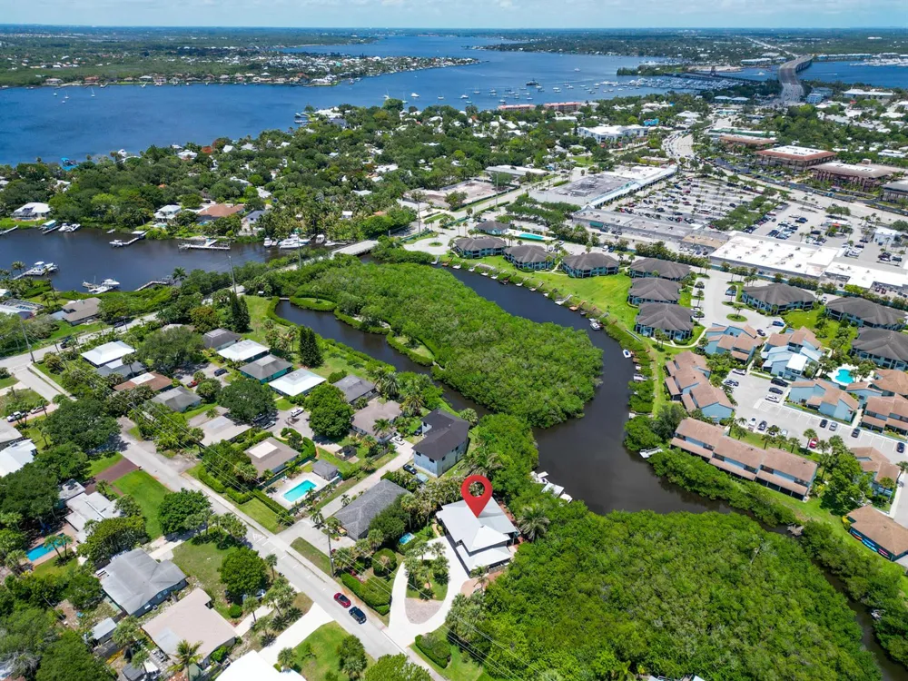 304 SW INDIAN GROVES DRIVE Stuart, FL 34994