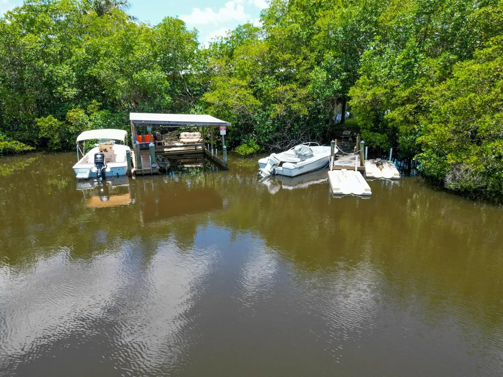 304 SW INDIAN GROVES DRIVE Stuart, FL 34994