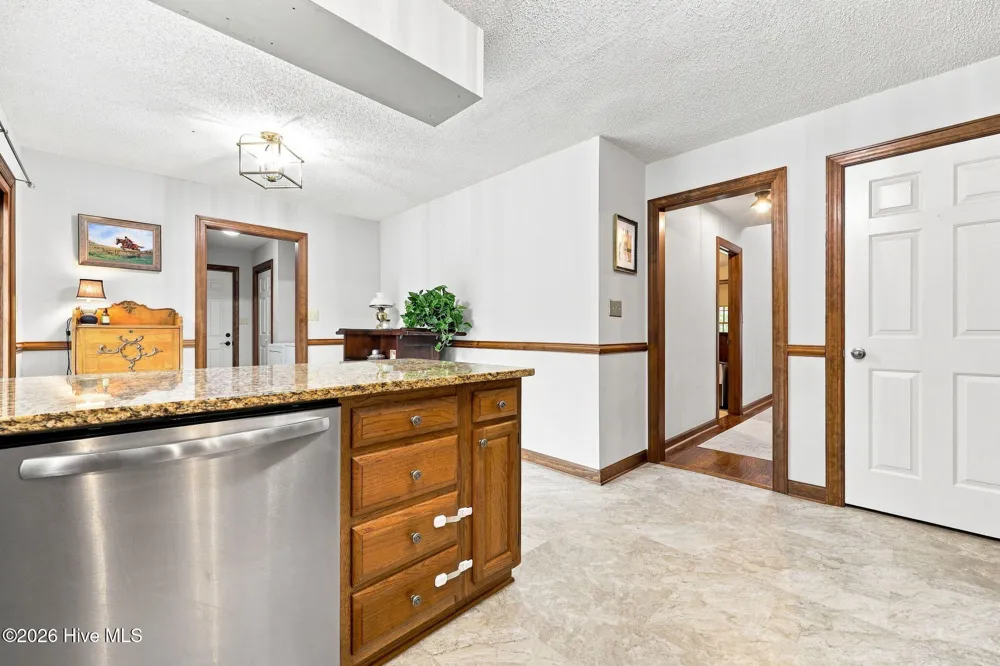 241 Mill Creek Lane Bath, NC 27808