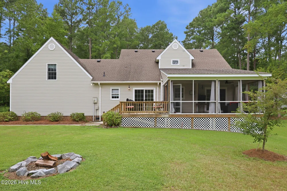 241 Mill Creek Lane Bath, NC 27808