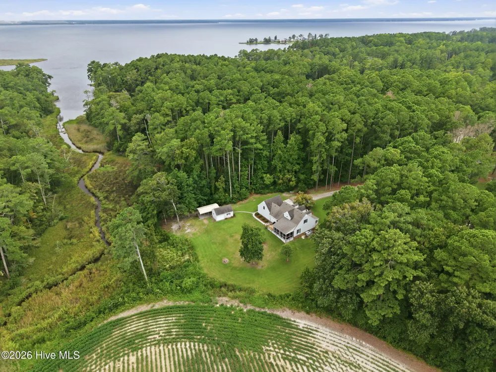 241 Mill Creek Lane Bath, NC 27808